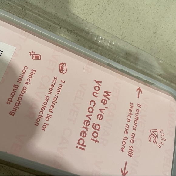 NIB Velvet Caviar White Opal iPhone 12/ 12Pro Case - Picture 14 of 15